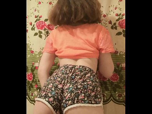 ❤️ Секси млада беба скида шортс пред камером ❤❌ Јебени видео  код нас ❤